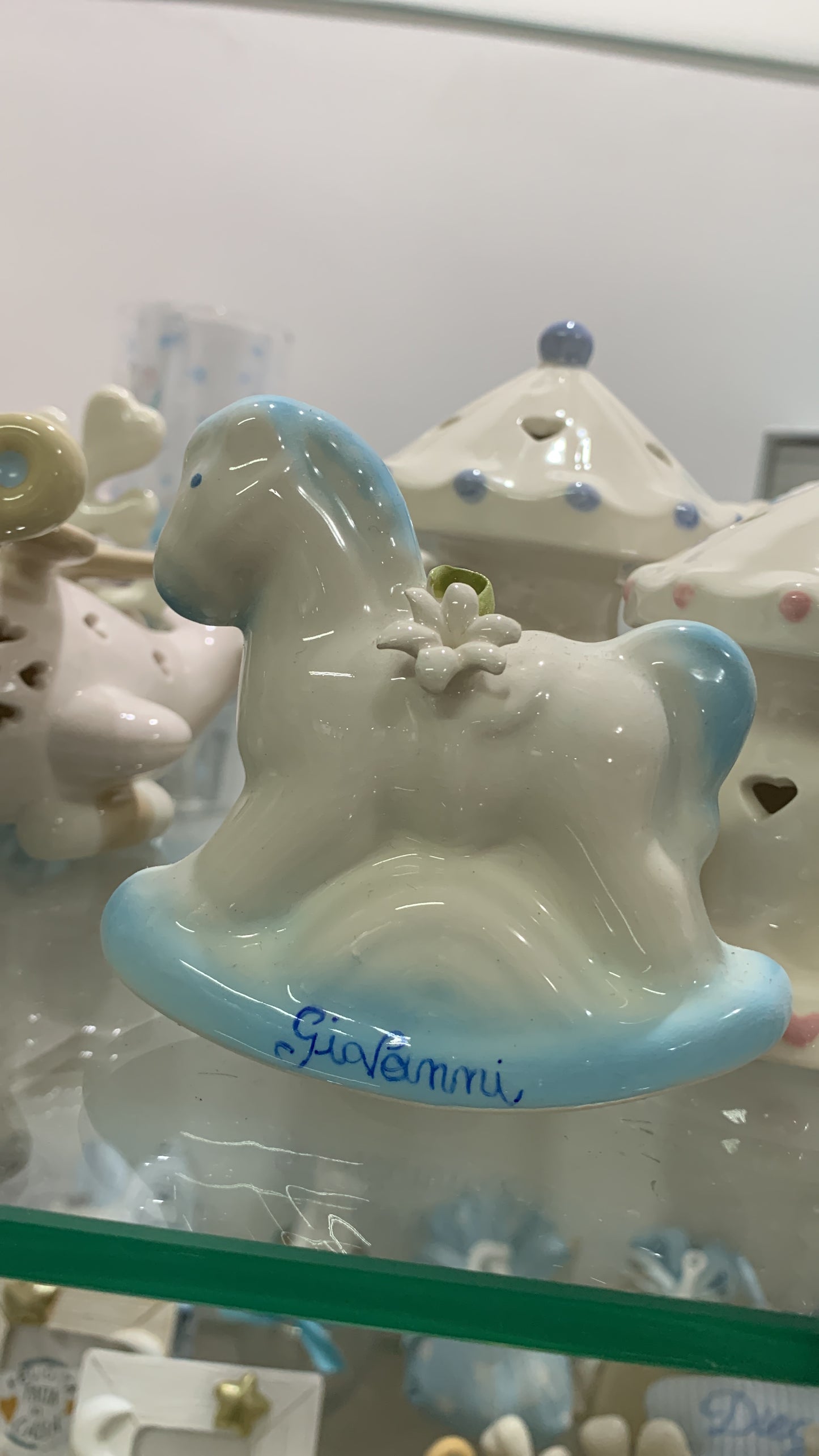 Animaletti in ceramica orso gatto cavallo a dondolo in ceramica di Capodimonte