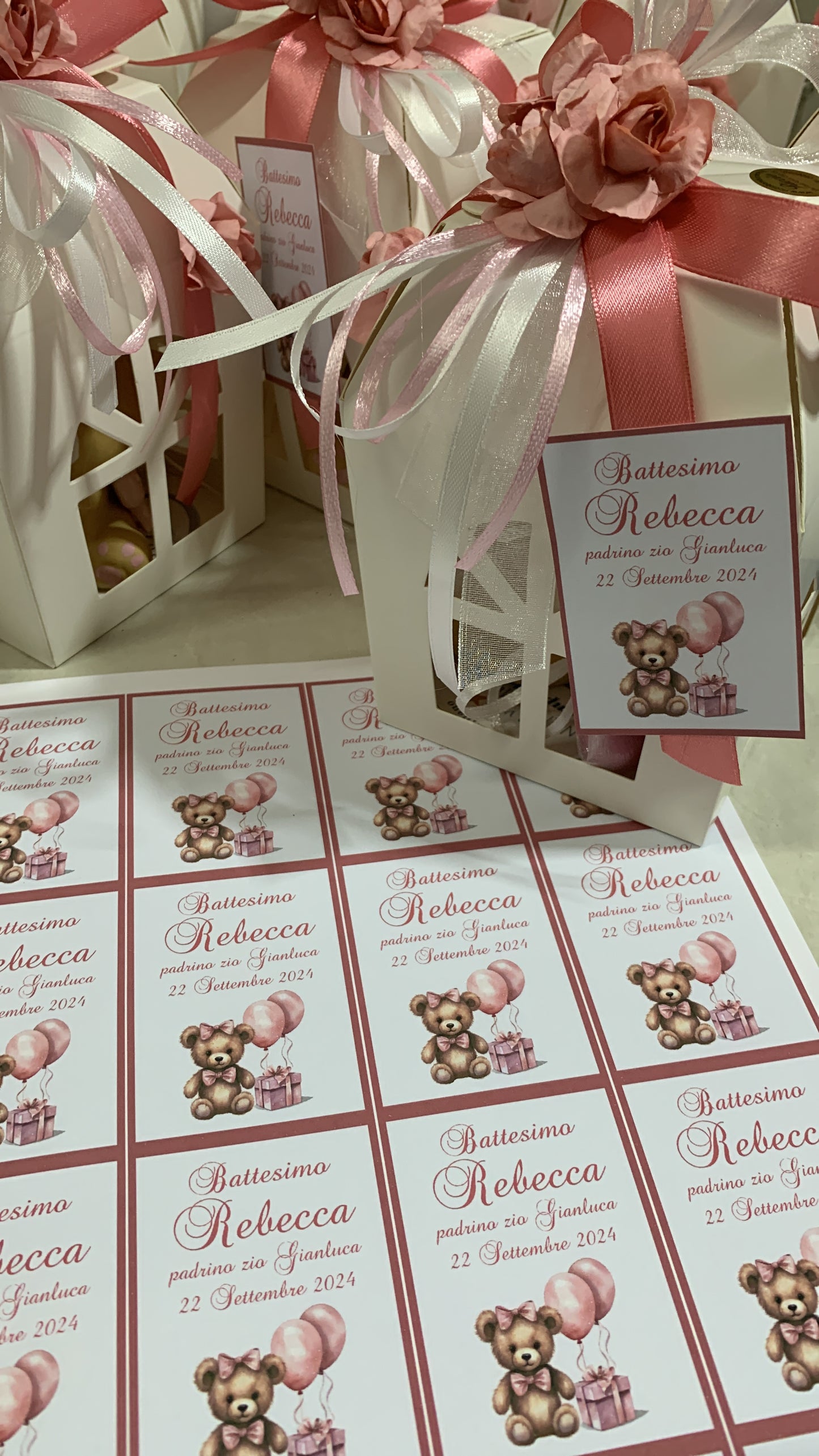 Orsetto led rosa confezionato in scatola