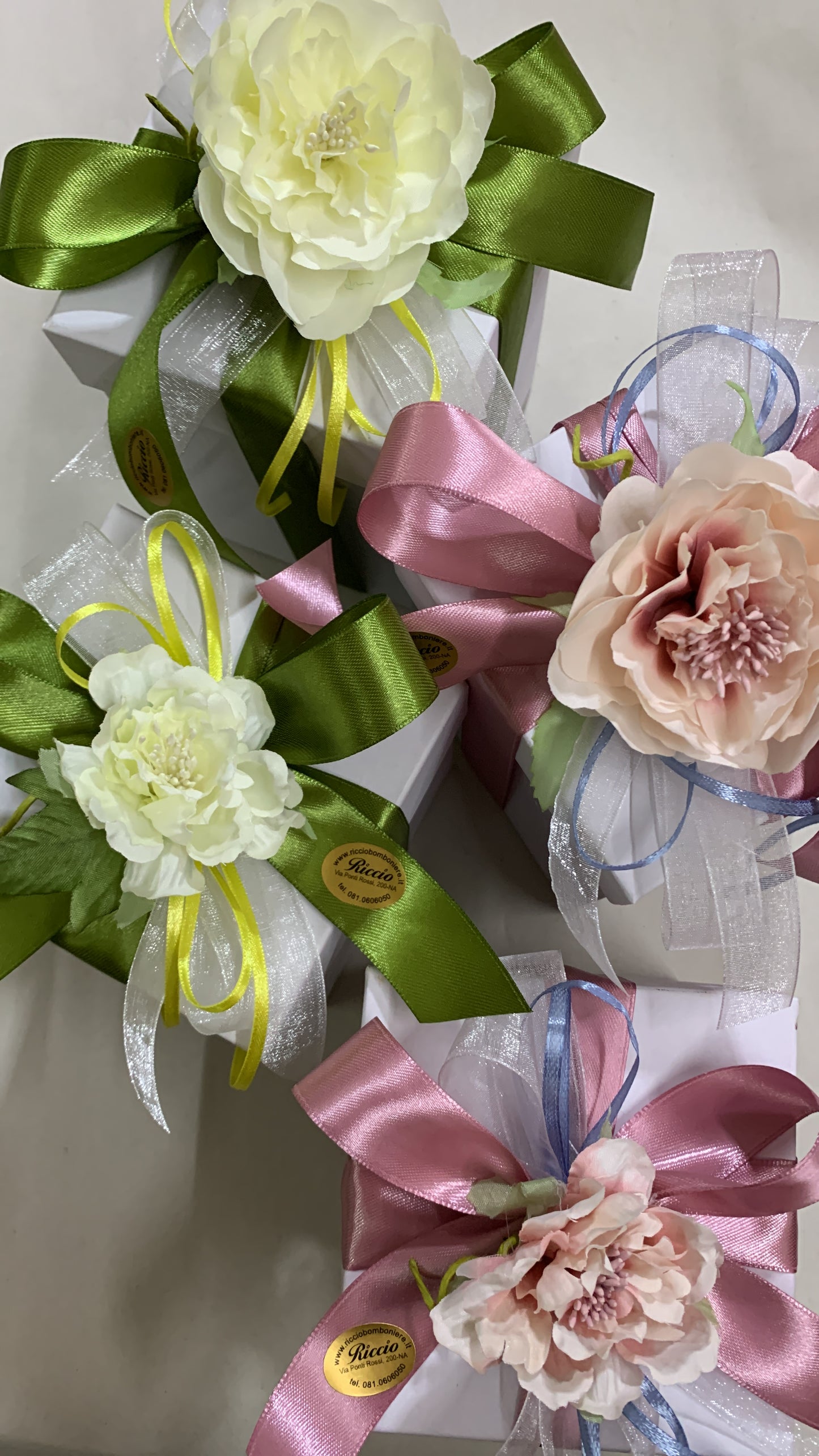 Uovo di Pasqua medio in ceramica