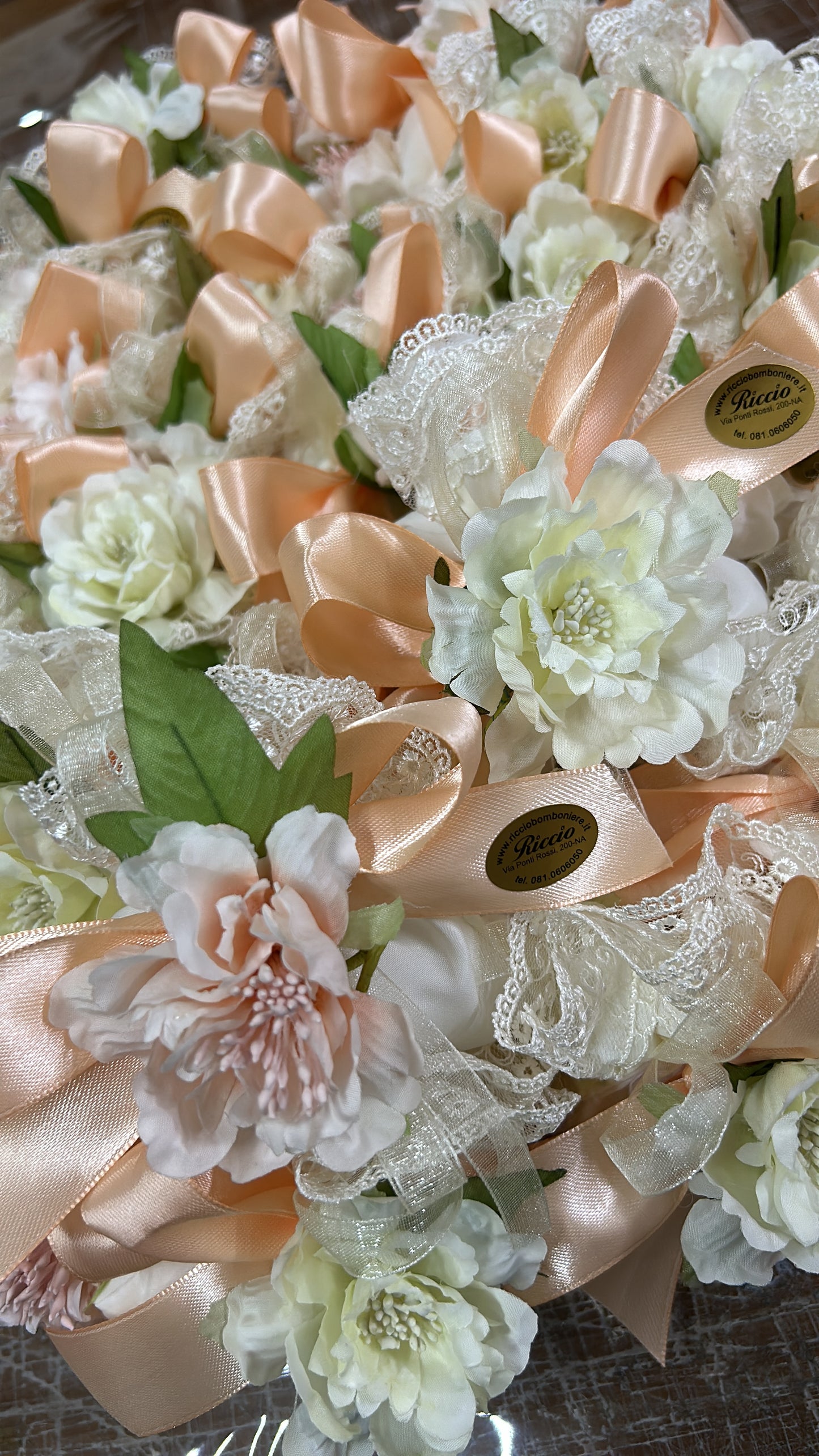 Sacchetto porta confetti seta e macramè
