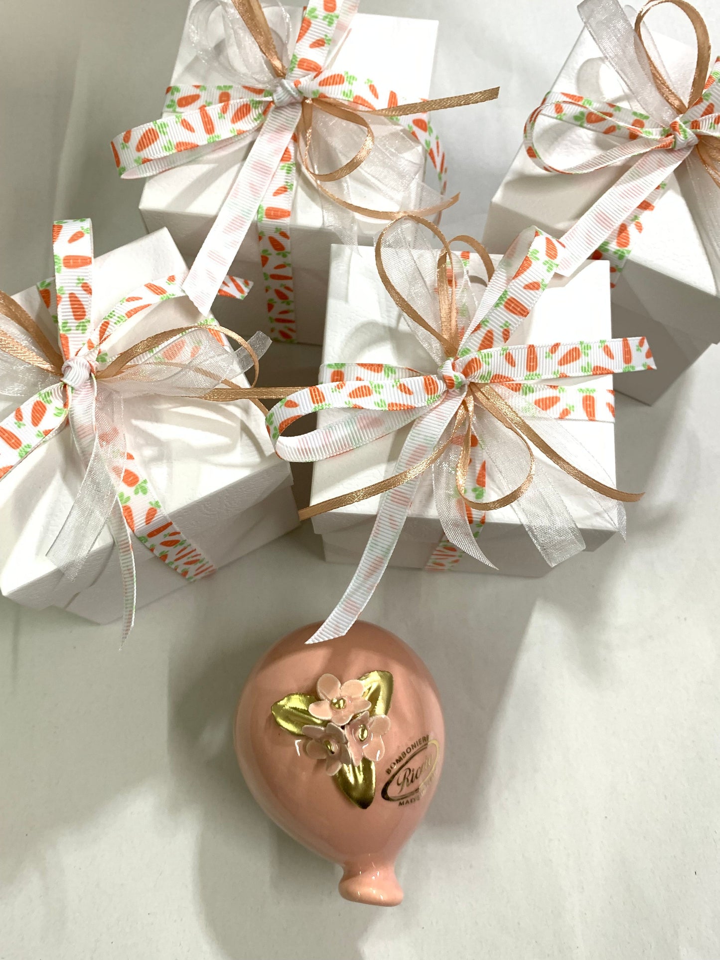 Palloncino fiorato confezione pasquale