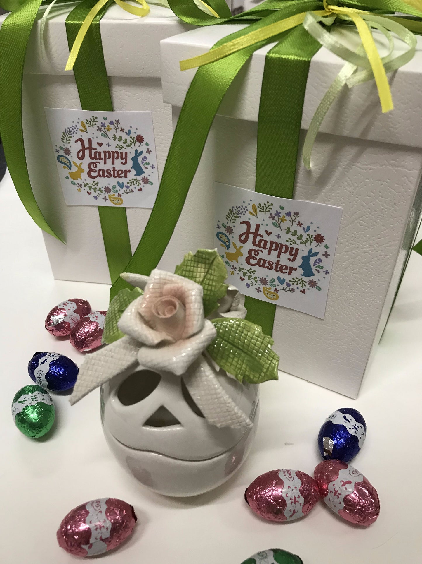 Uovo di Pasqua piccolo in ceramica