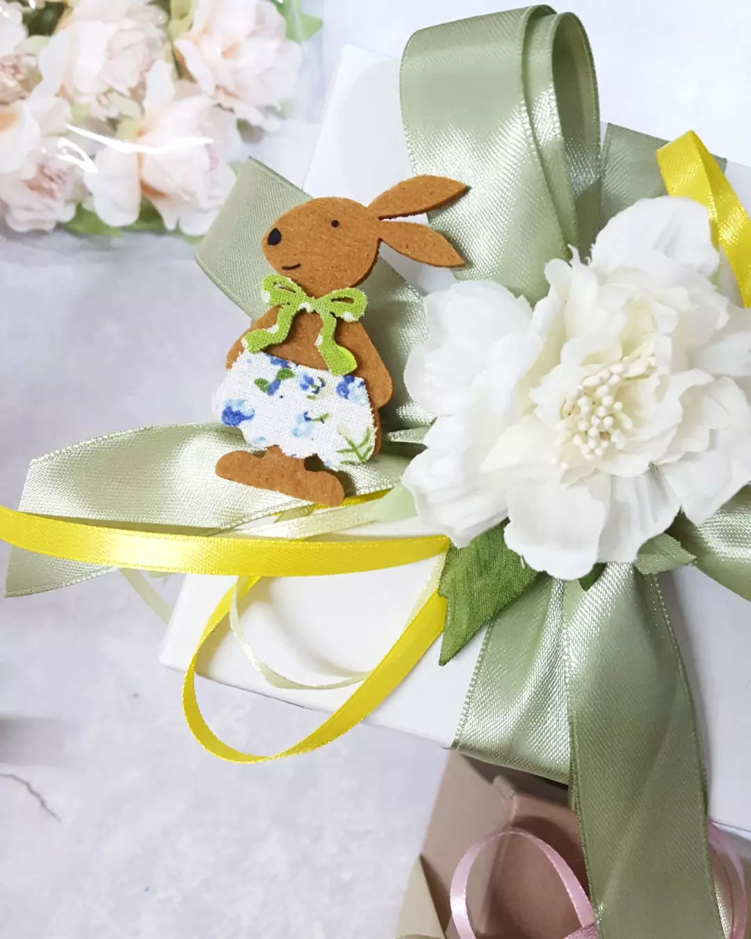 confezione a tema pasquale