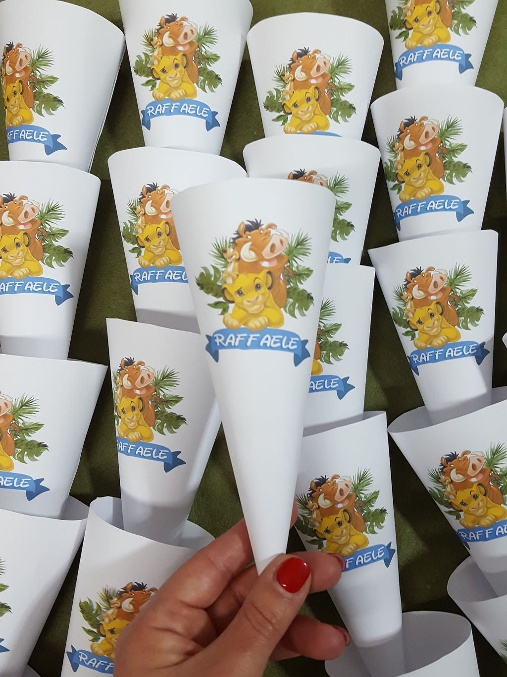 Confettata a tema con grafica personalizzata