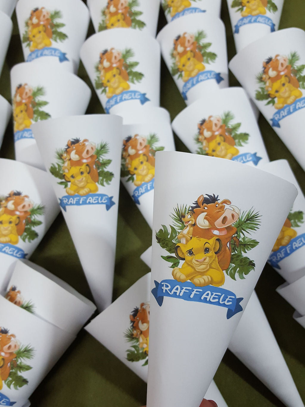 Confettata a tema con grafica personalizzata