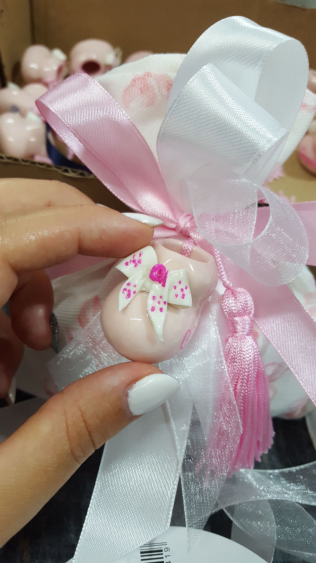Scarpetta baby porcellana con nappina