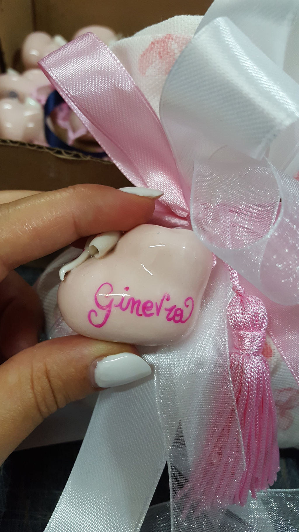Scarpetta baby porcellana con nappina