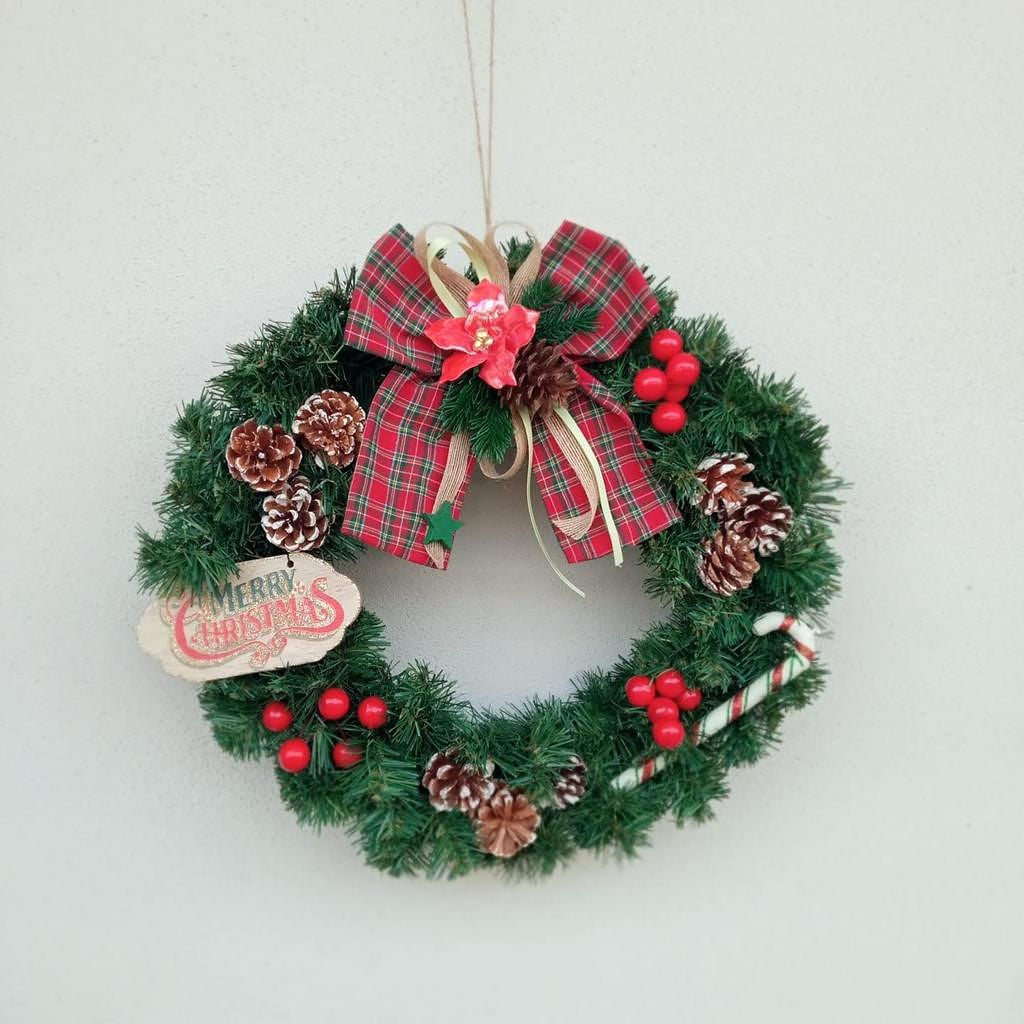 Fiocco 20cm scozzese con stella in ceramica rossa