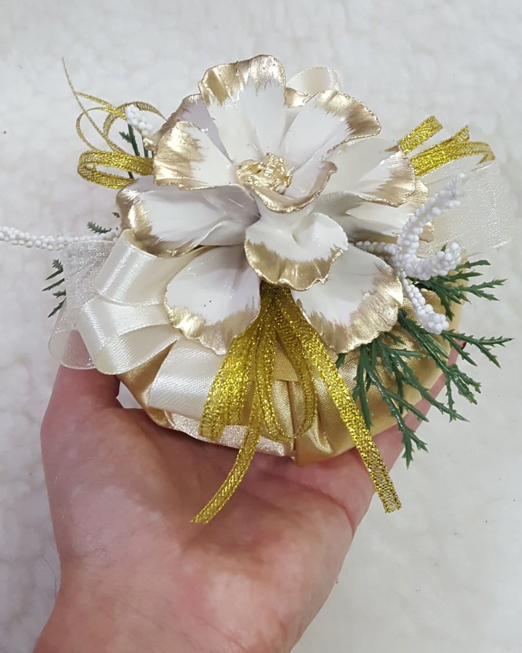 Pouf piccolo oro