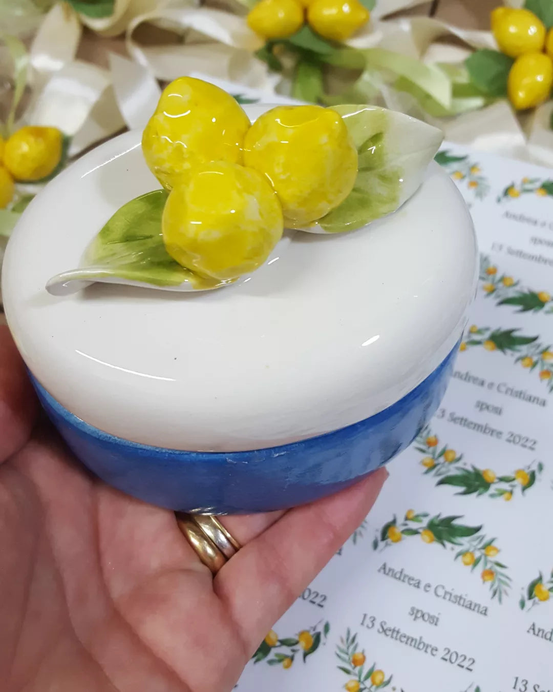 Cofanetto in ceramica con limoni