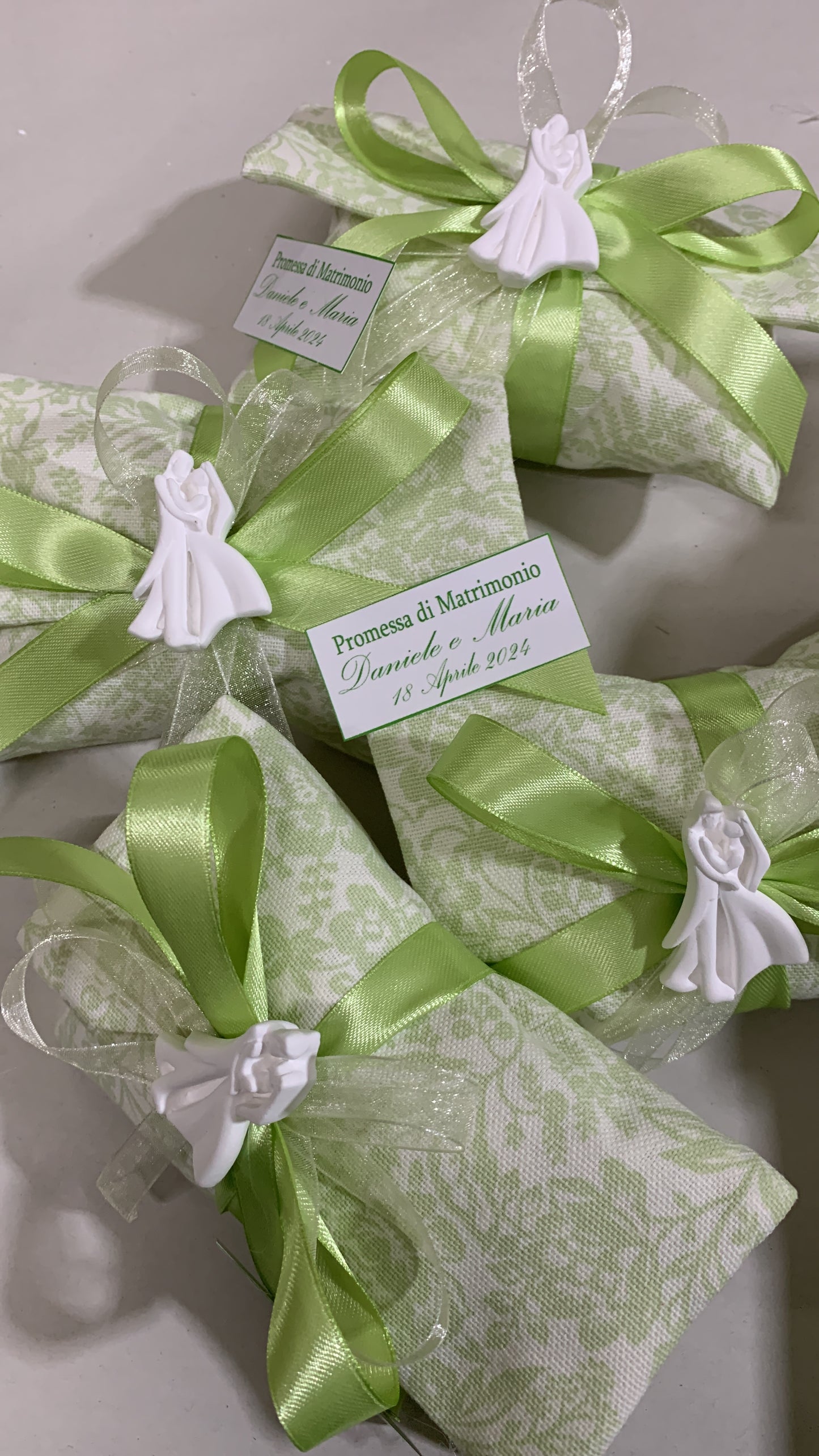 Pochette per promessa con gessetto sposi