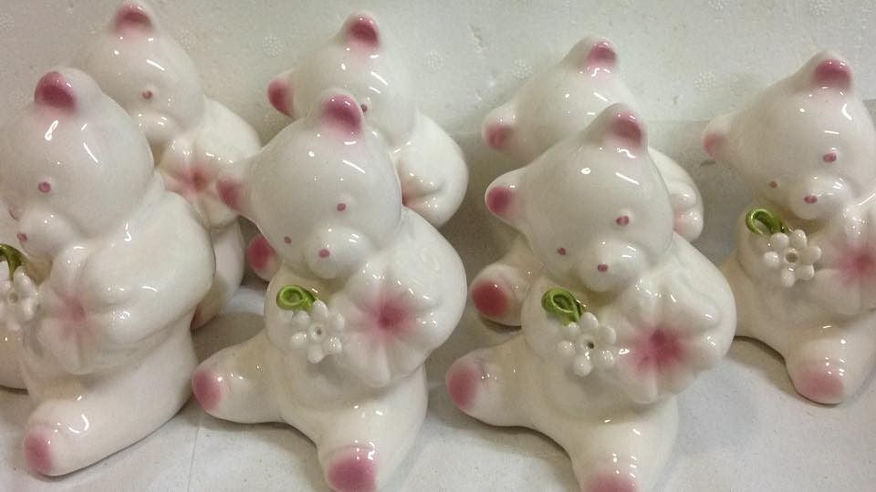 Animaletti in ceramica orso gatto cavallo a dondolo in ceramica di Capodimonte