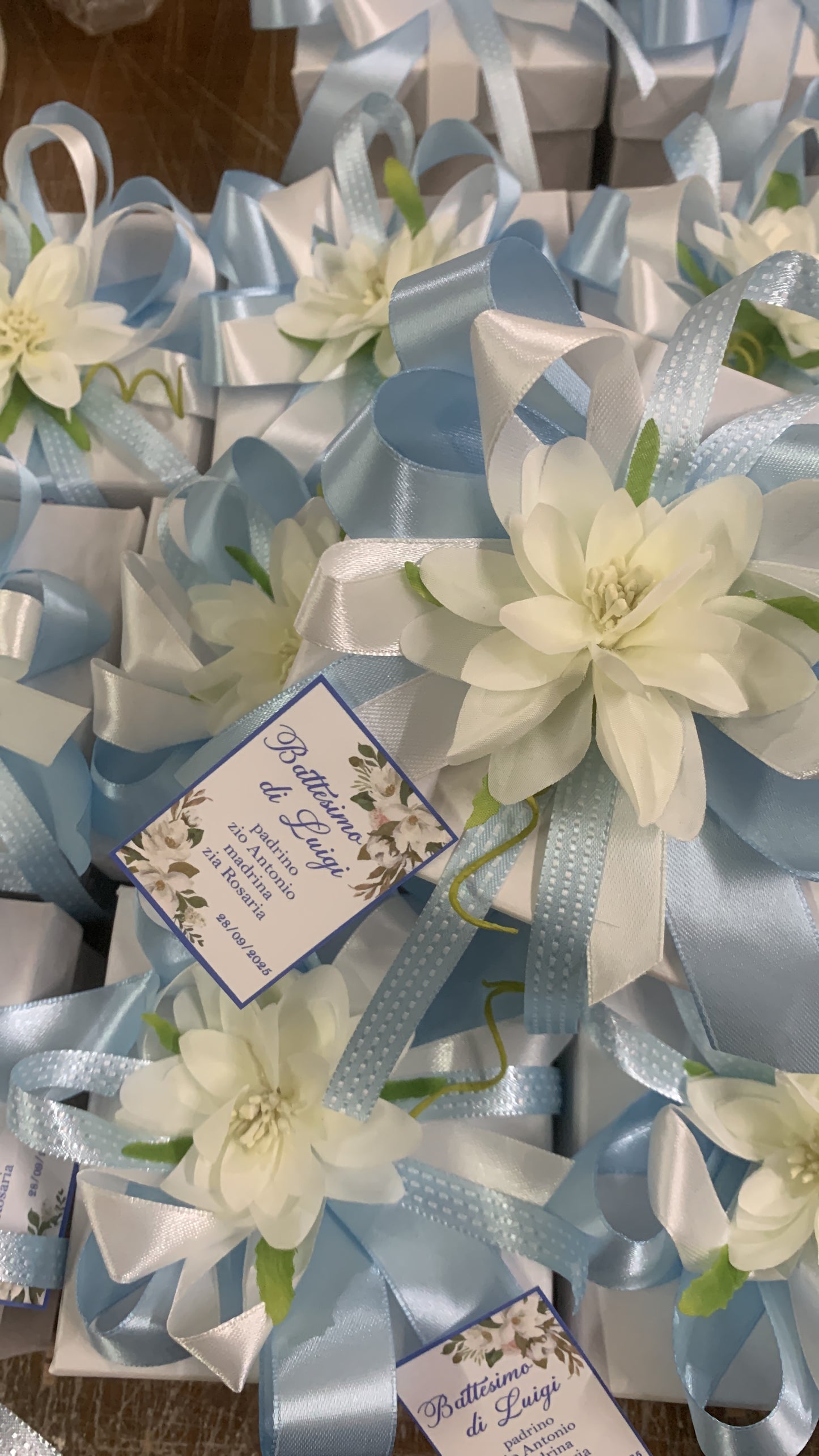Fiore opaco 9cm in scatola confezione inclusa a tema