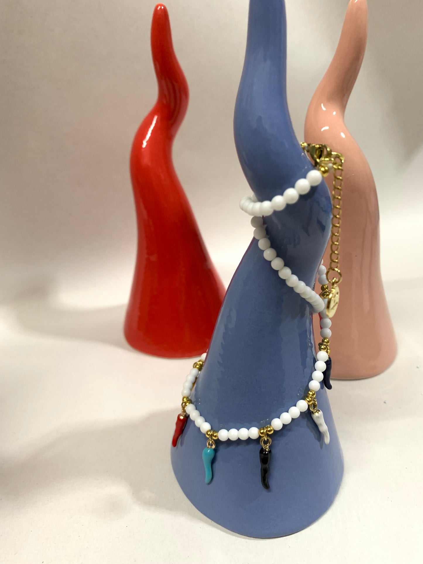 Collana con mini corni multicolor