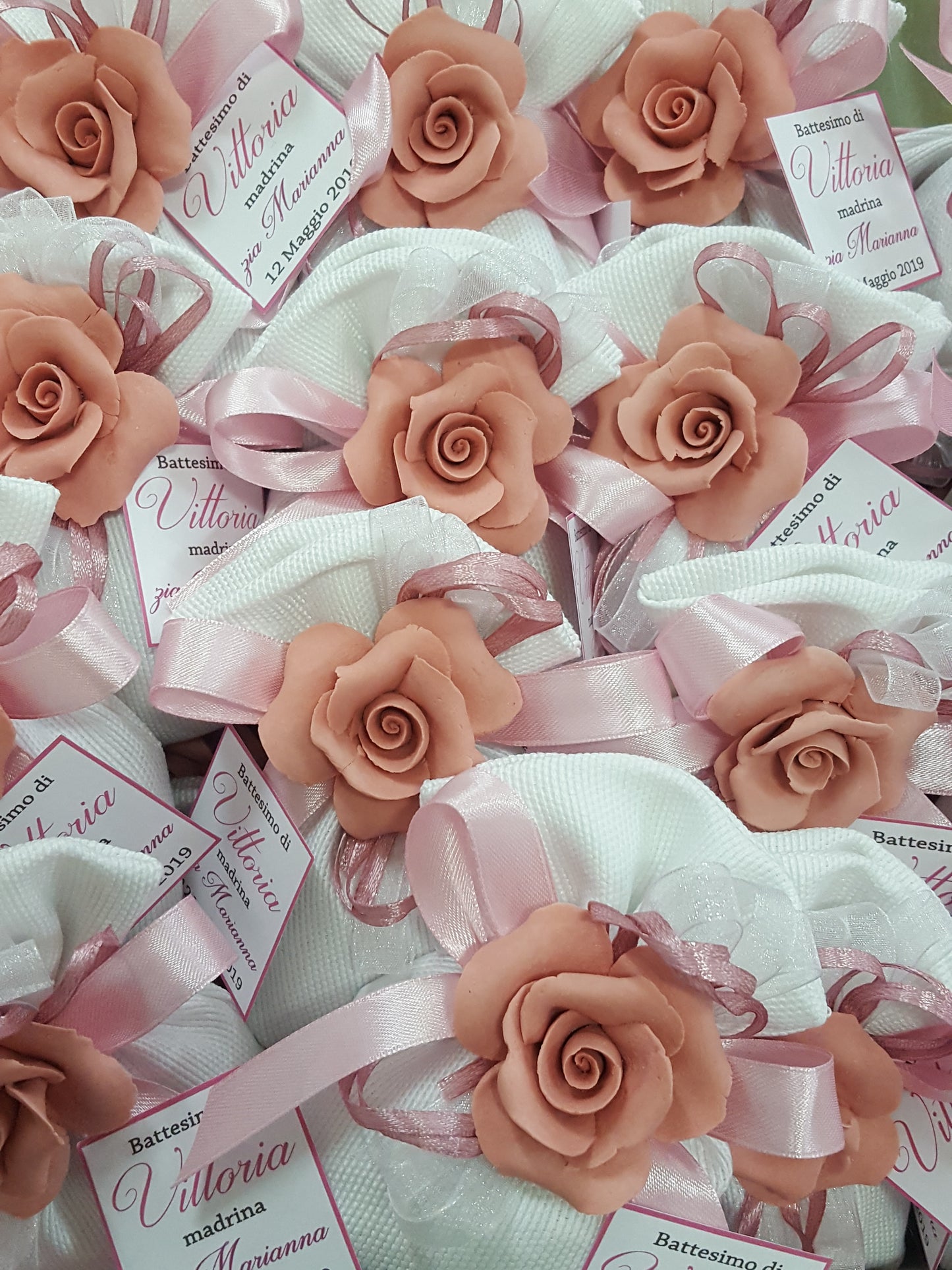 Sacchetto con rosa porcellana di Capodimonte