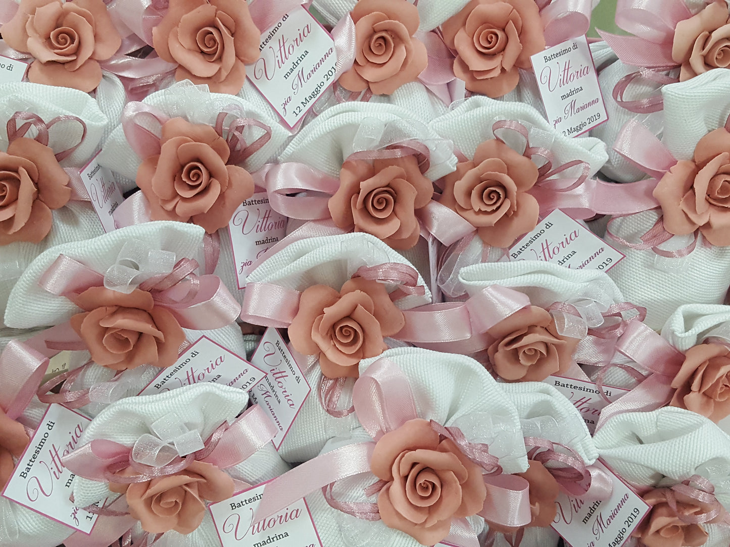 Sacchetto con rosa porcellana di Capodimonte