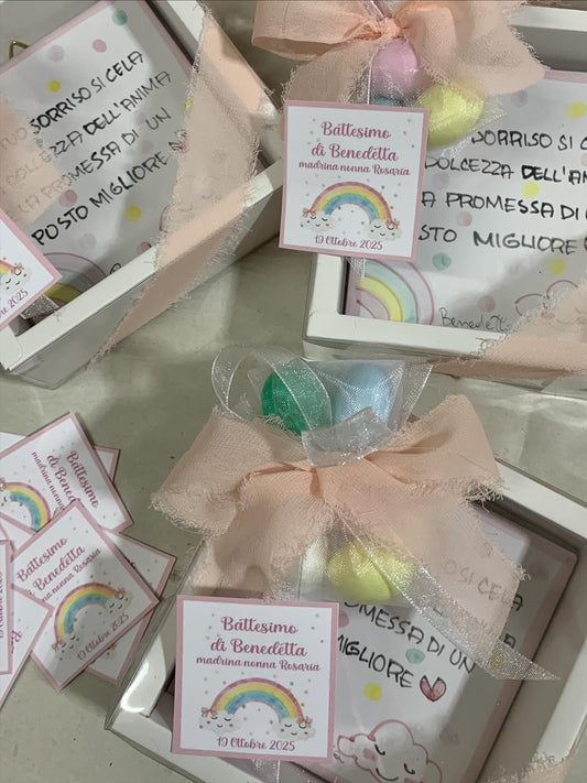 Mattonella vietrese personalizzata a scelta confezionata in scatola trasparente