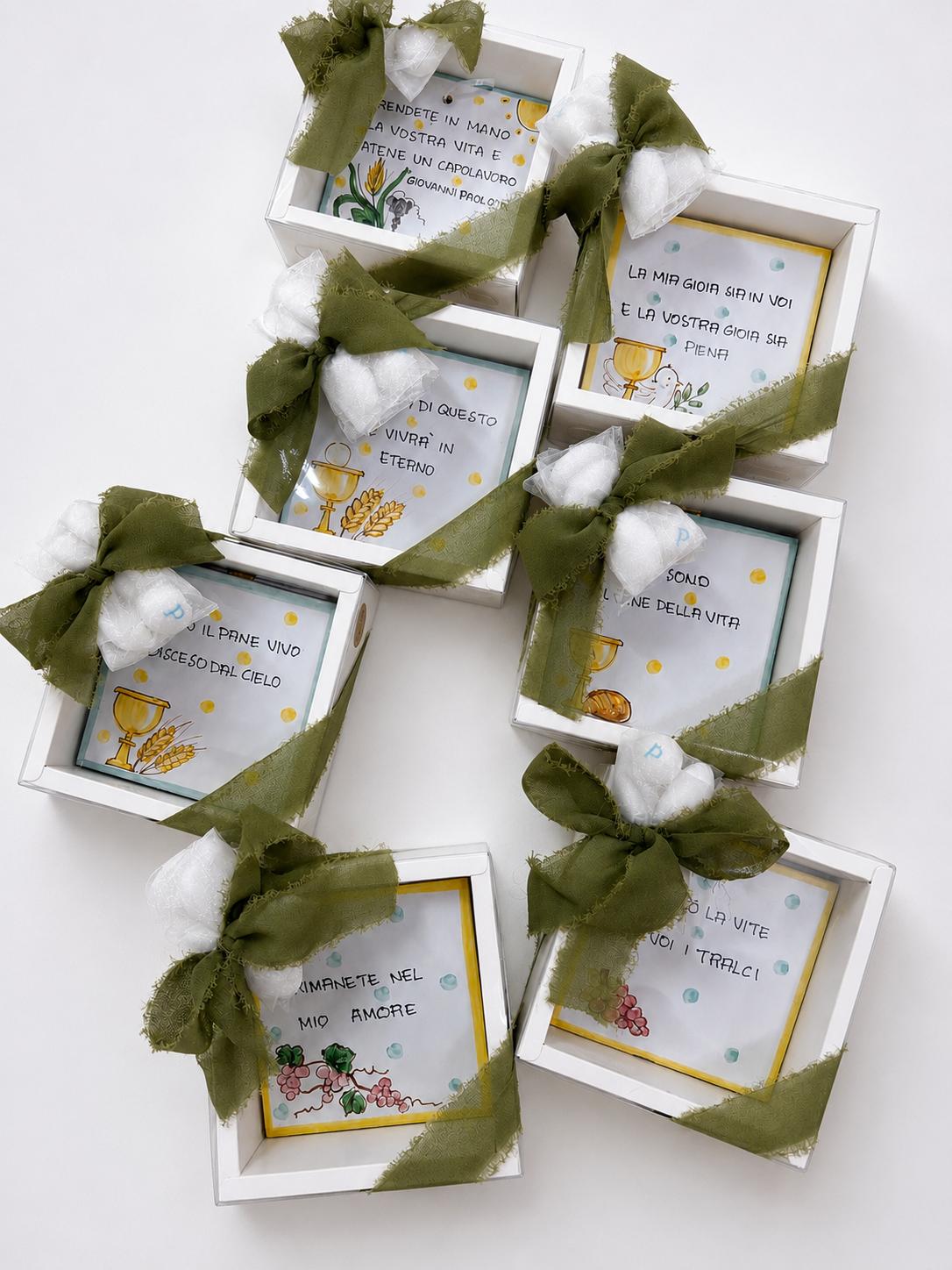 Mattonella vietrese 10x10cm personalizzata confezionata in scatola trasparente