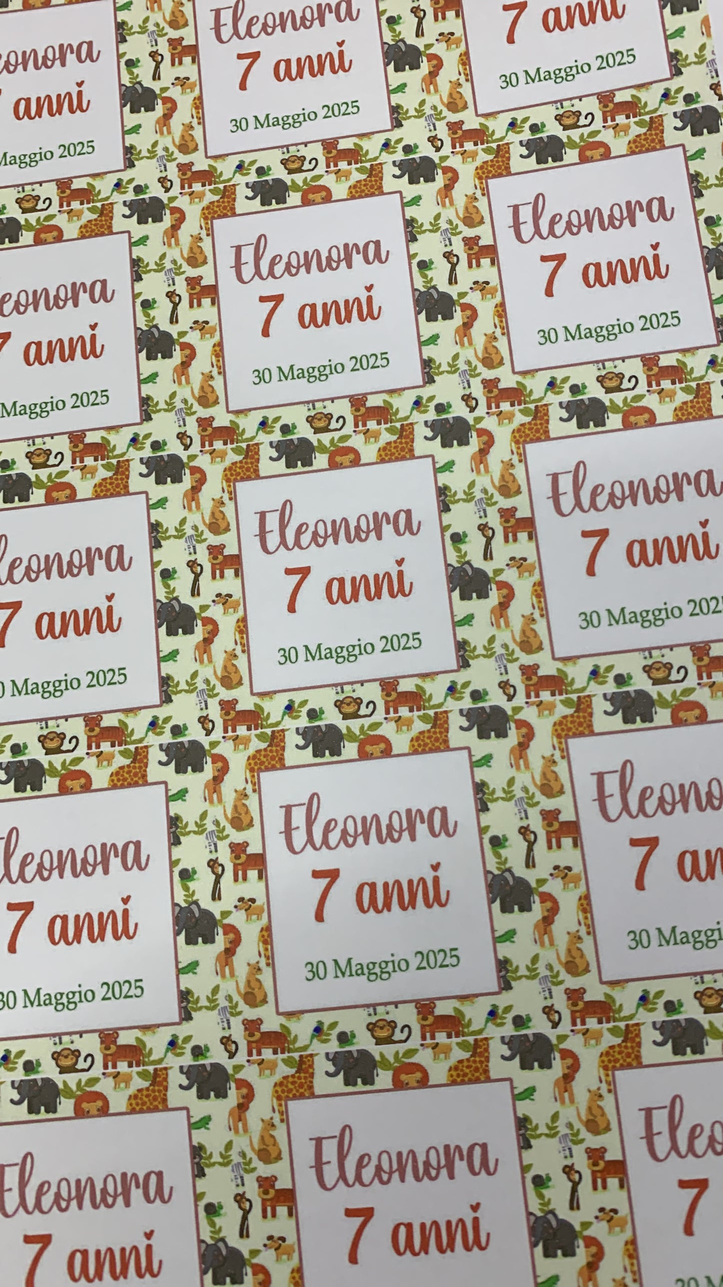 Conetto con grafica personalizzata per festa bambini