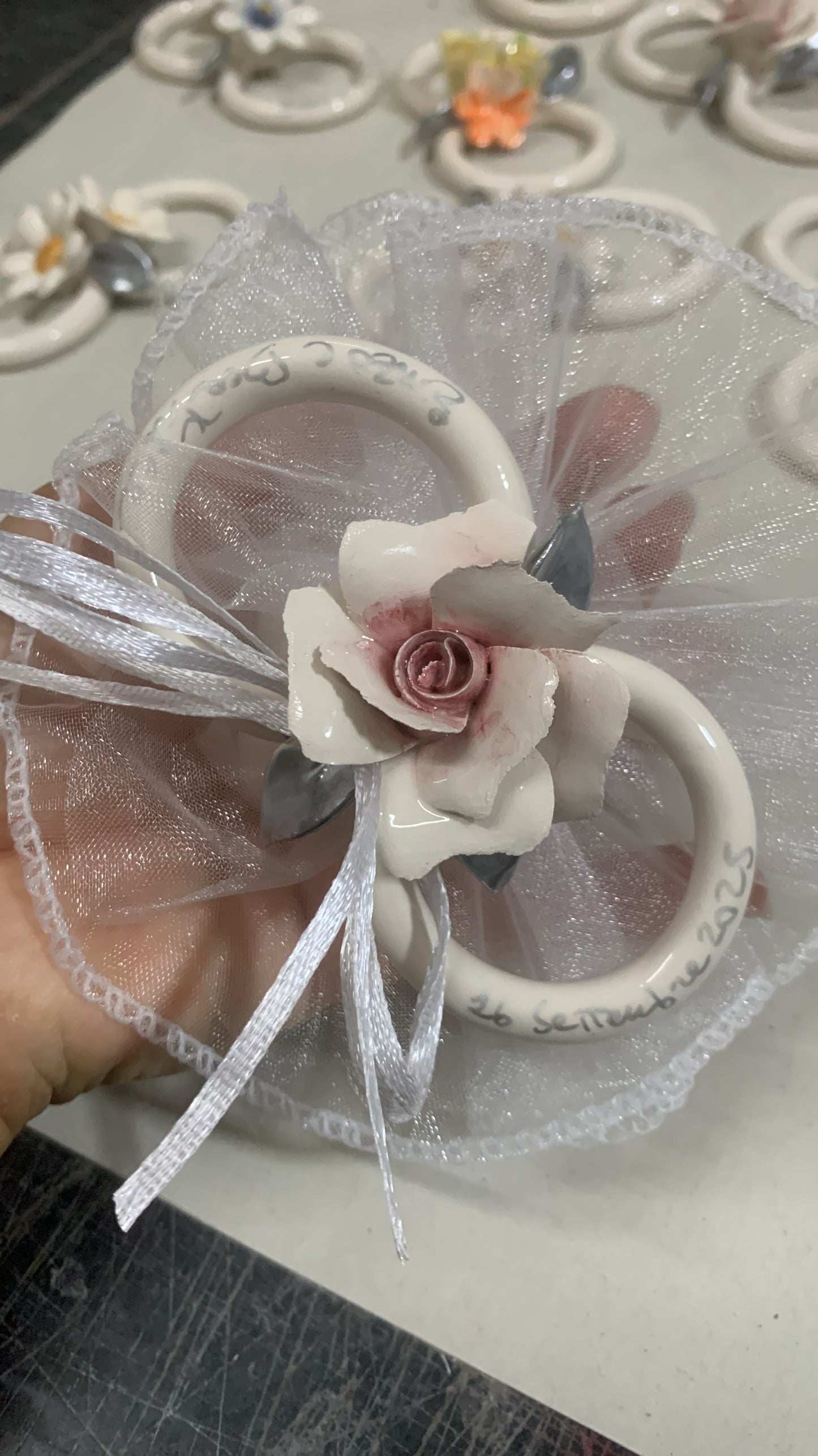 Fedi anniversario in ceramica confezionate