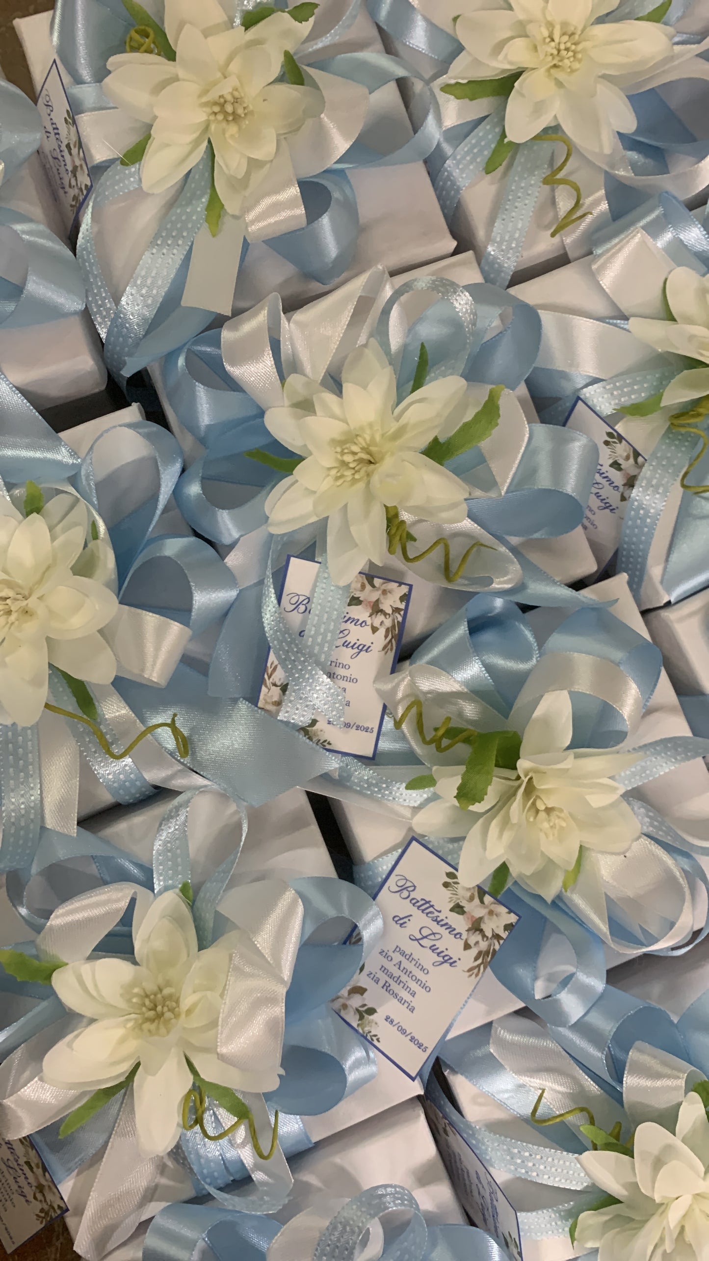 Fiore opaco 9cm in scatola confezione inclusa a tema