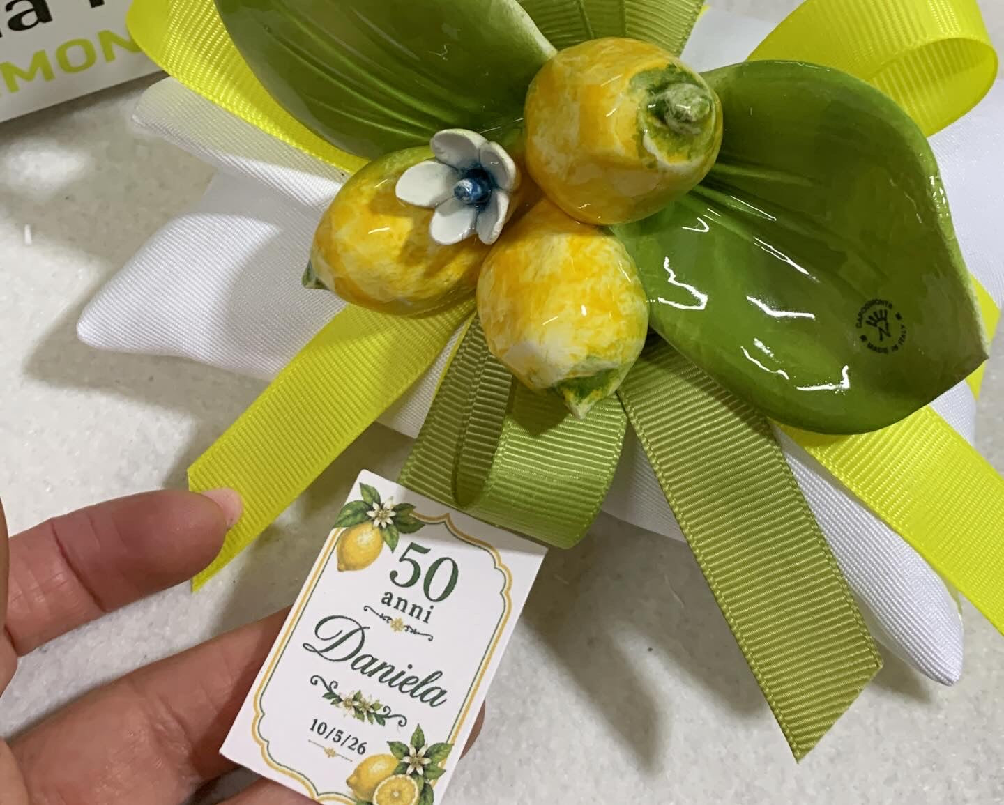 Composizione limoni in ceramica confezionata