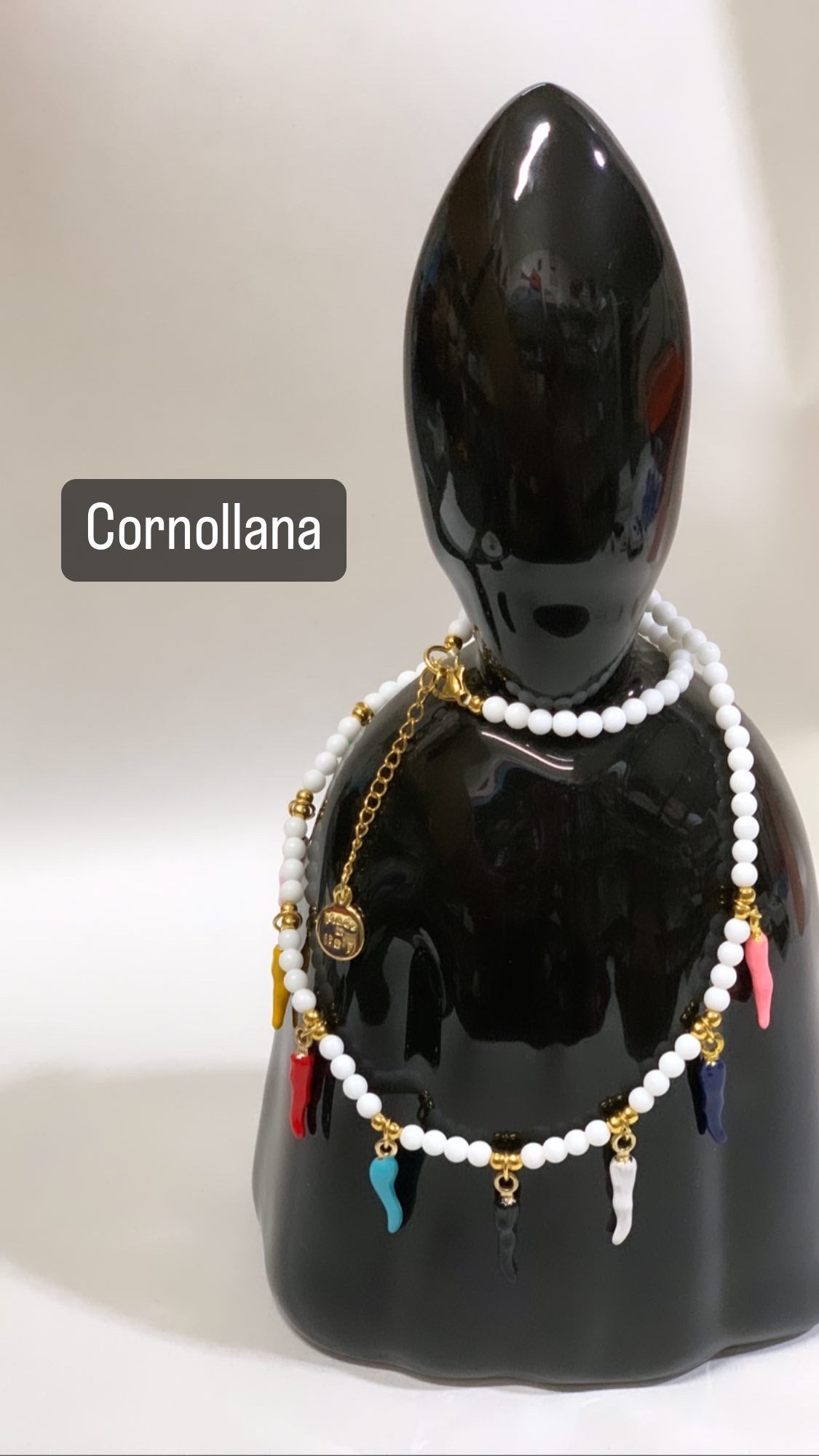 Collana con mini corni multicolor
