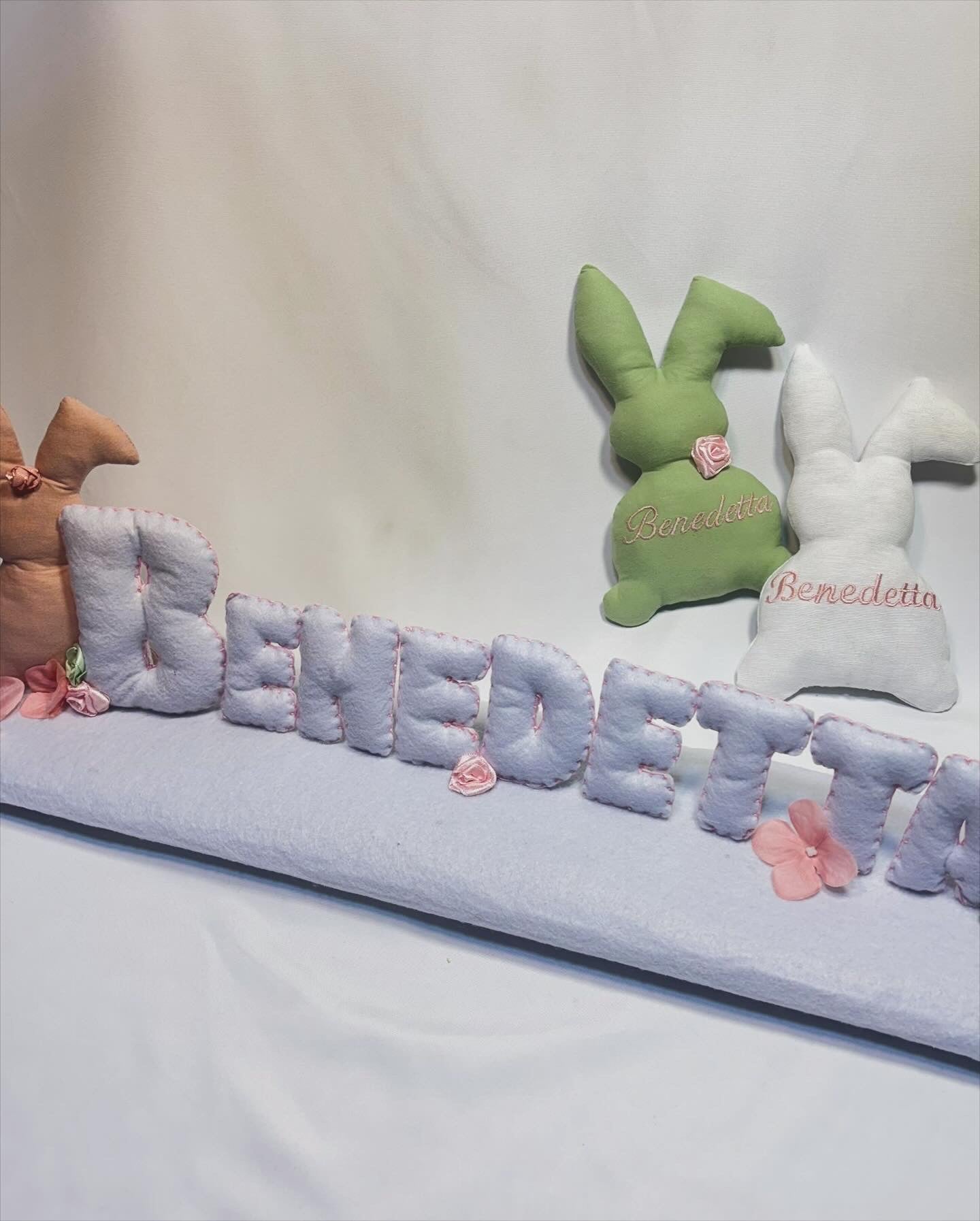 Nascita a tema coniglio: bomboniere, scatola cameretta, fiocco nascita, torta di pannolini