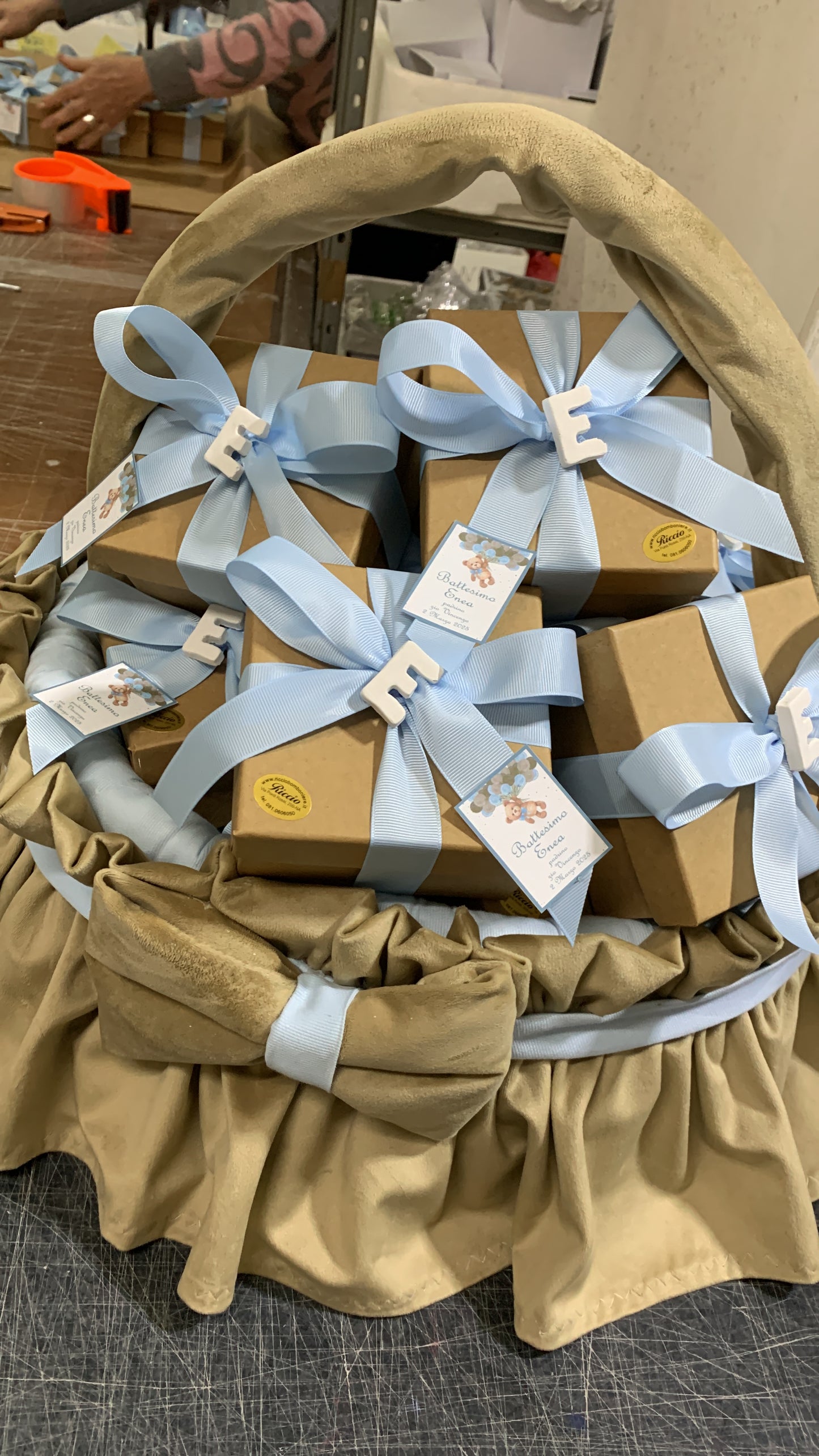 Albero vita con orsetto neutro