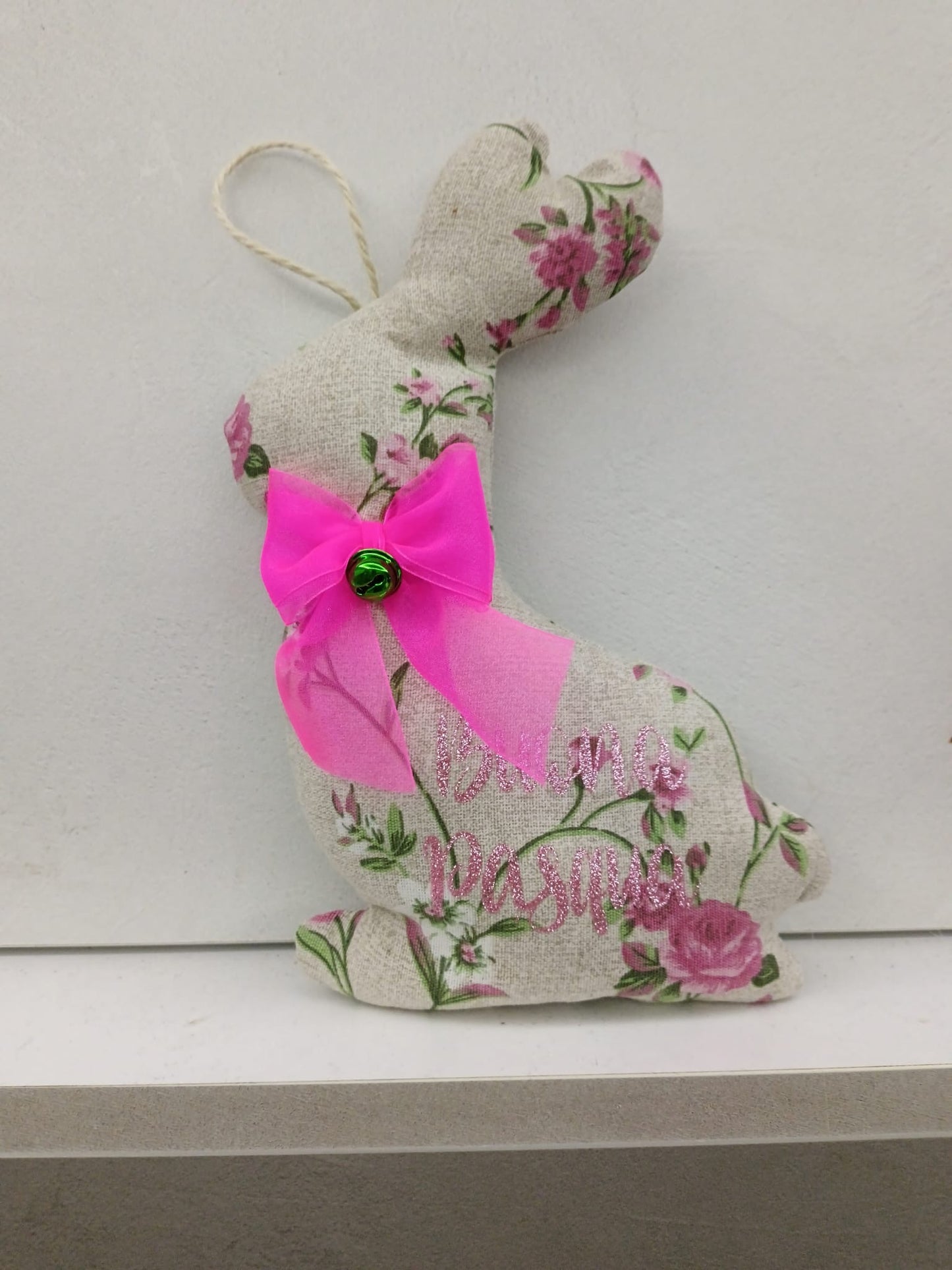 Coniglio Pasqua con scritta