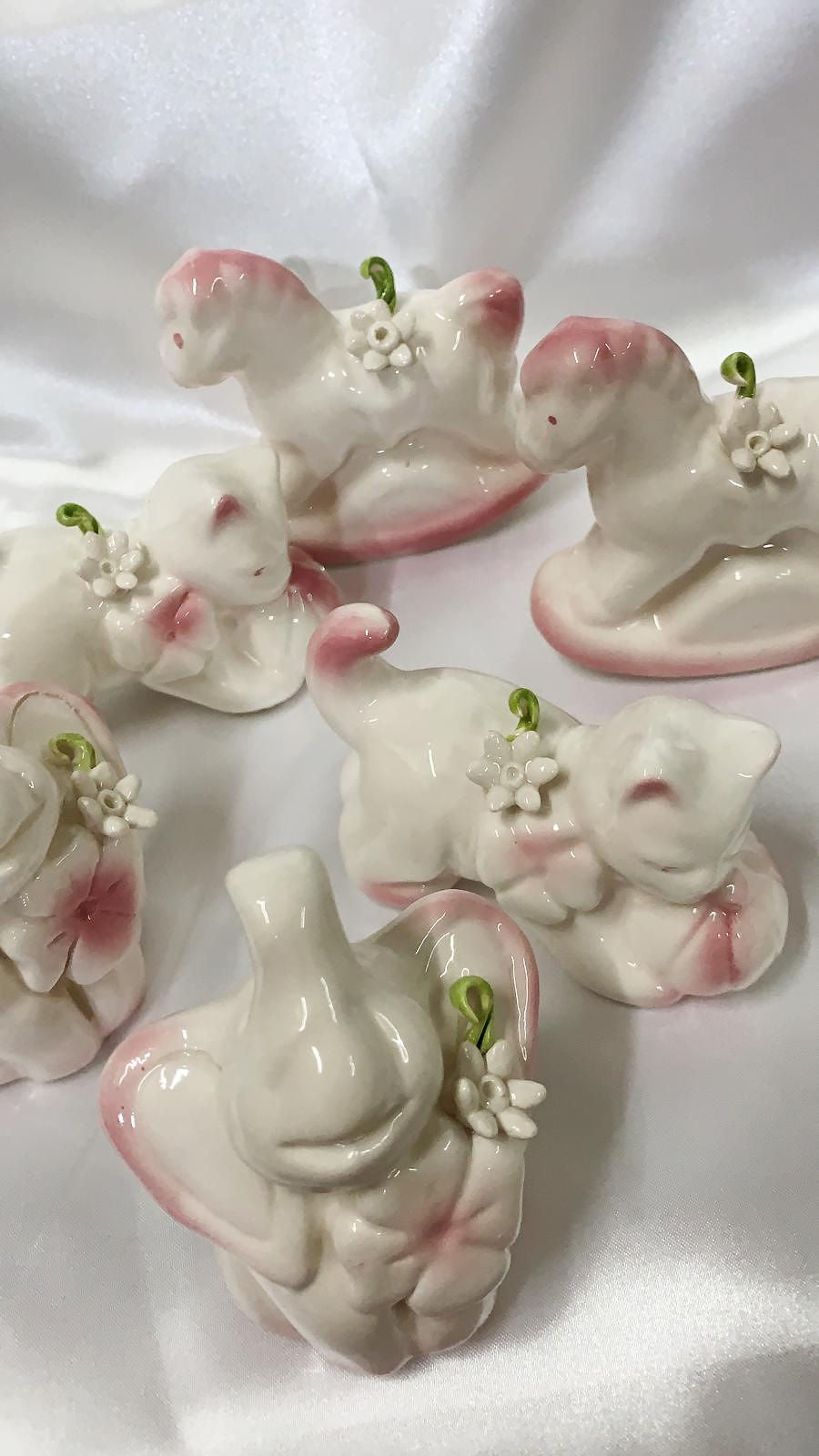 Animaletti in ceramica orso gatto cavallo a dondolo in ceramica di Capodimonte