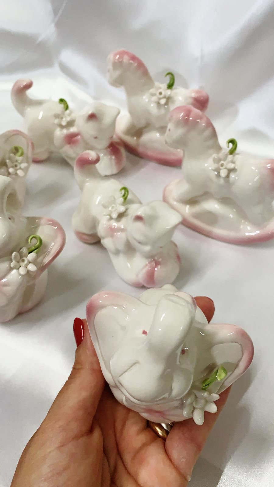 Animaletti in ceramica orso gatto cavallo a dondolo in ceramica di Capodimonte