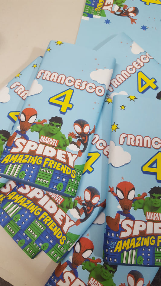 Tavoletta di cioccolata con grafica personalizzata per compleanno a tema