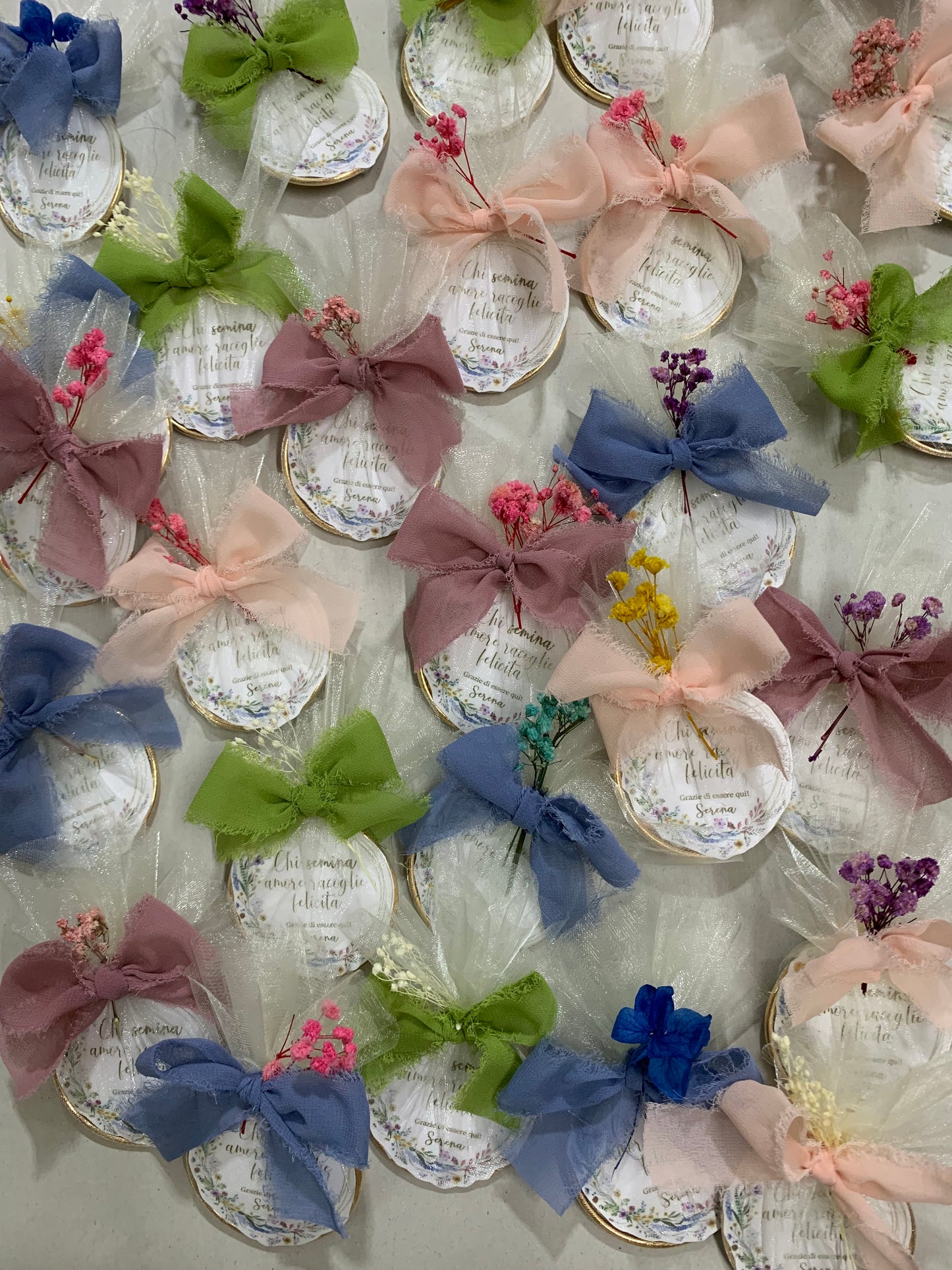 Cerchio metallo segnaposto con coriandoli piantabili