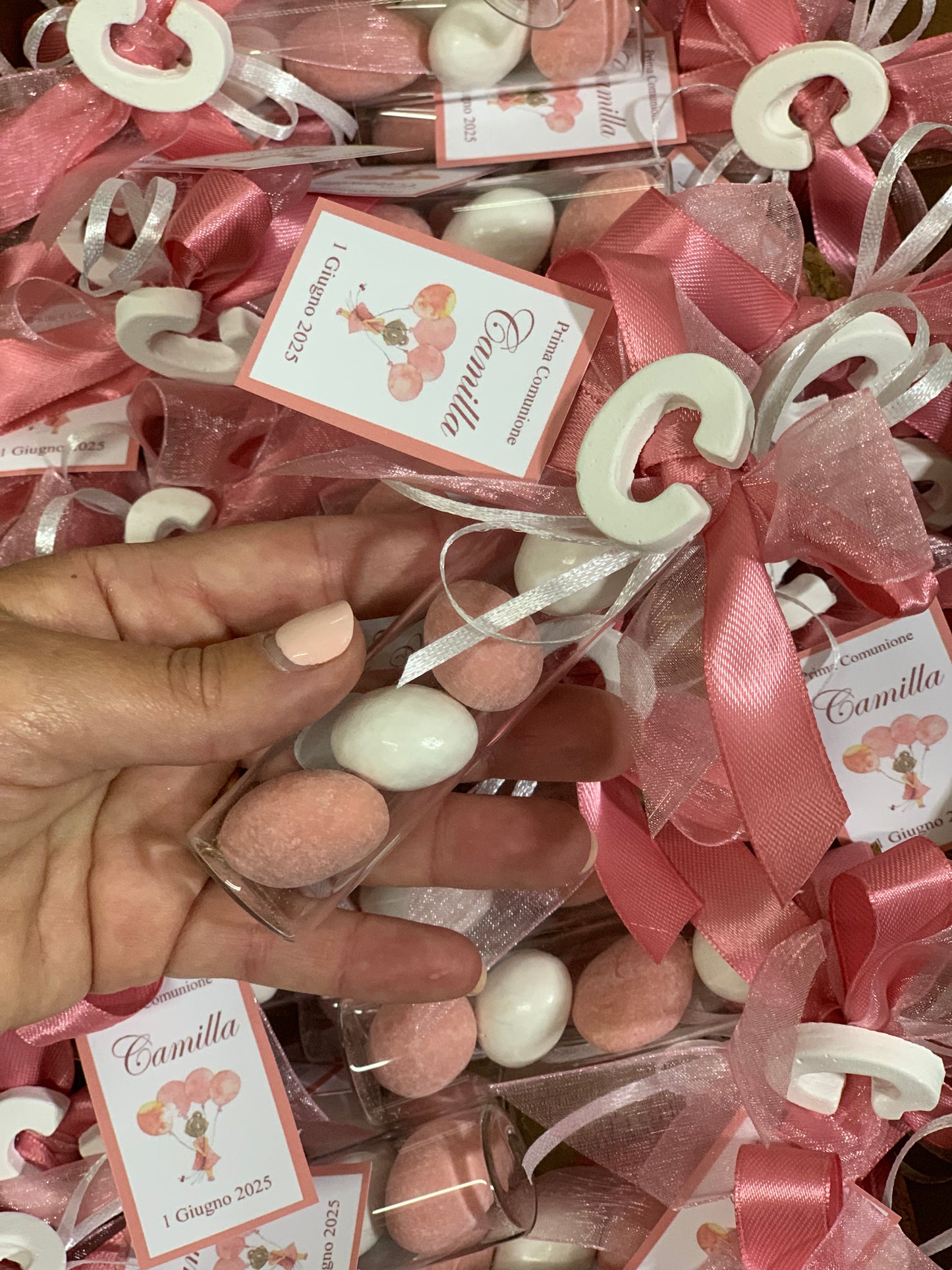 Provette vetro con iniziale
