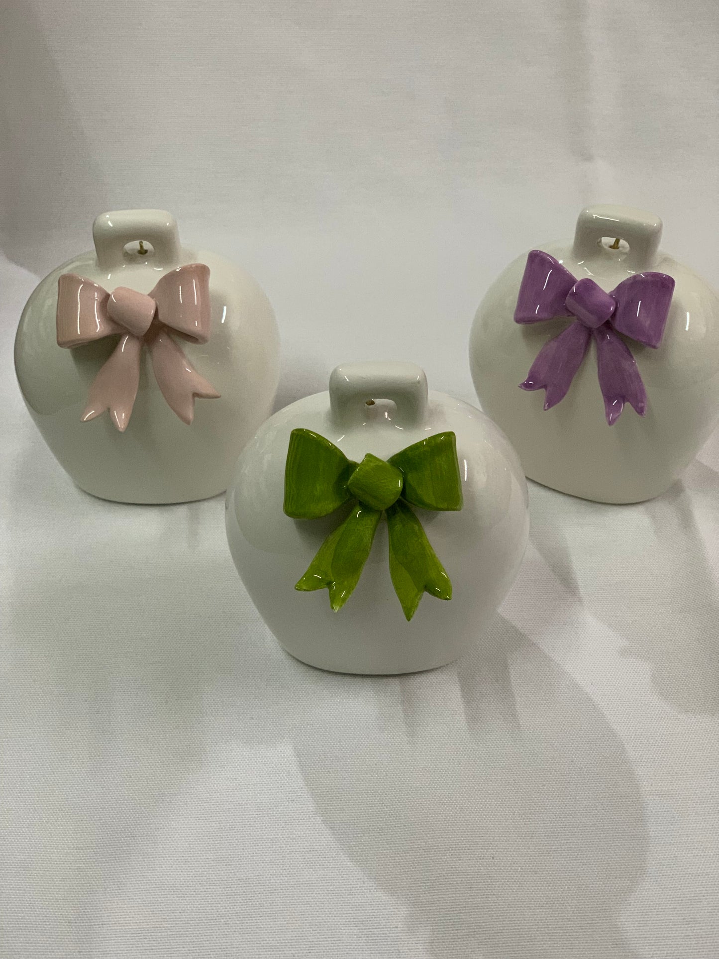 Campana 10cm decorata a mano con fiocco