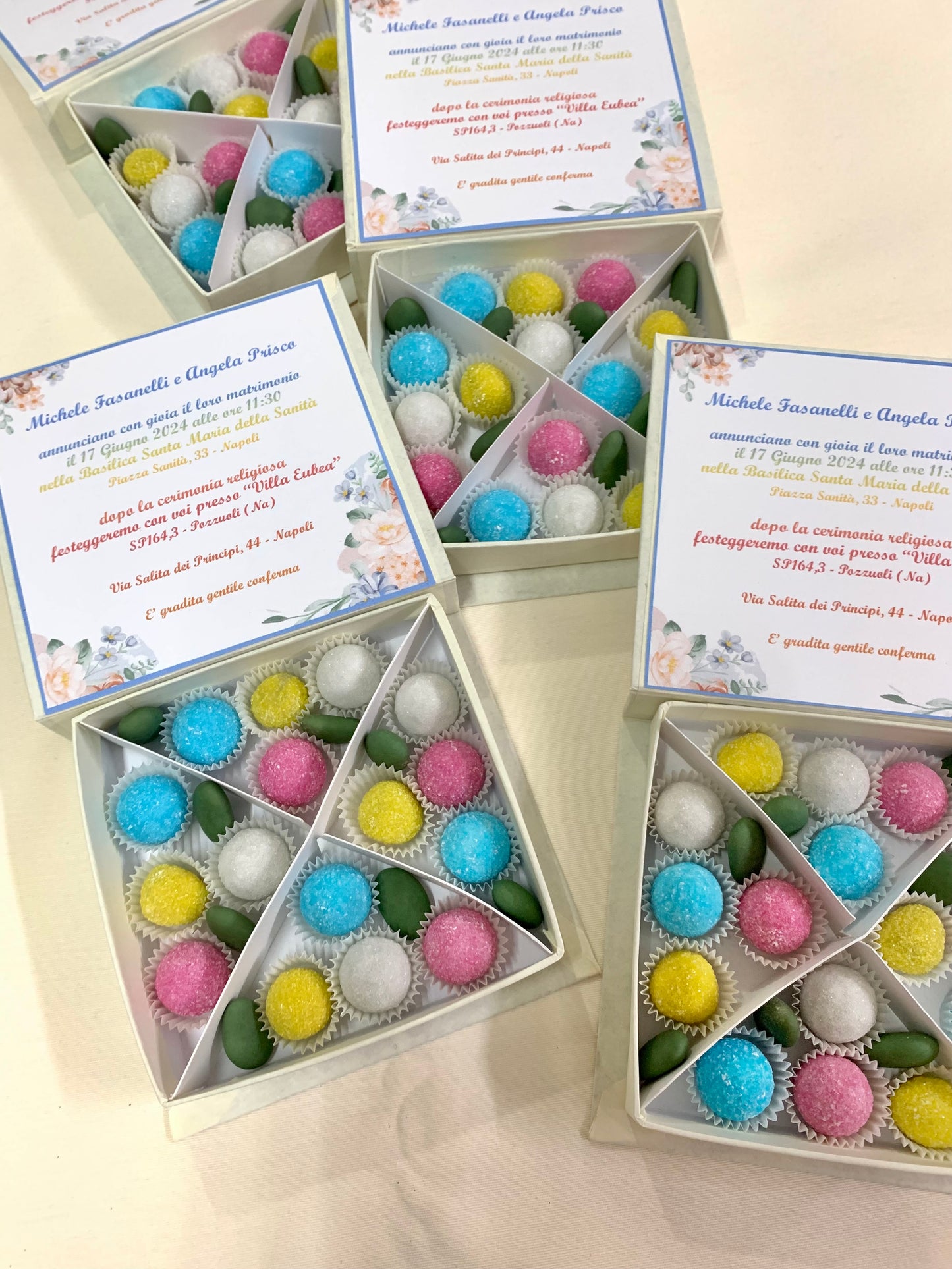 Partecipazione con confettata grafica e colore a scelta