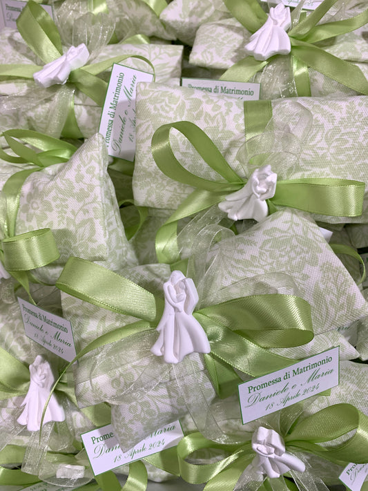 Pochette per promessa con gessetto sposi