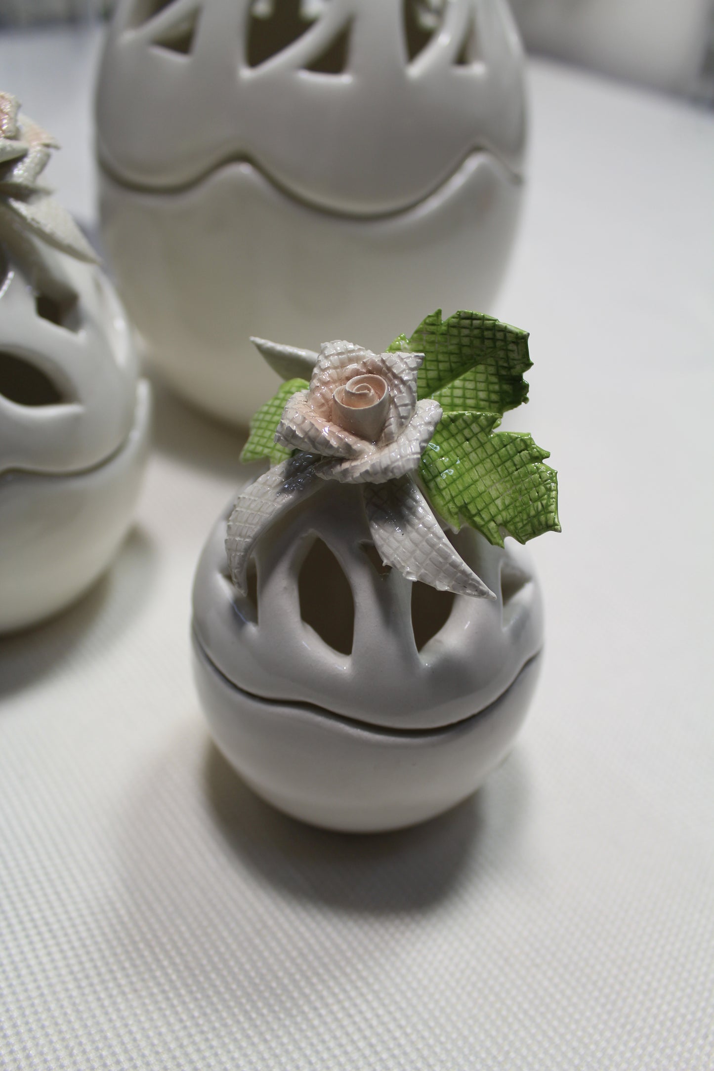 Uovo di Pasqua piccolo in ceramica